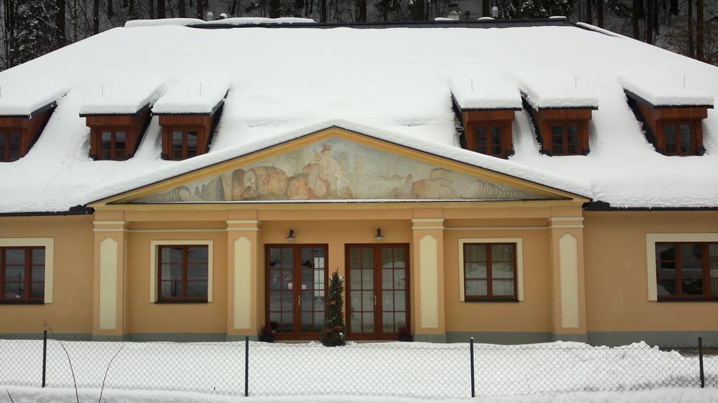 Apartmany Weissov Dom Banská Štiavnica المظهر الخارجي الصورة