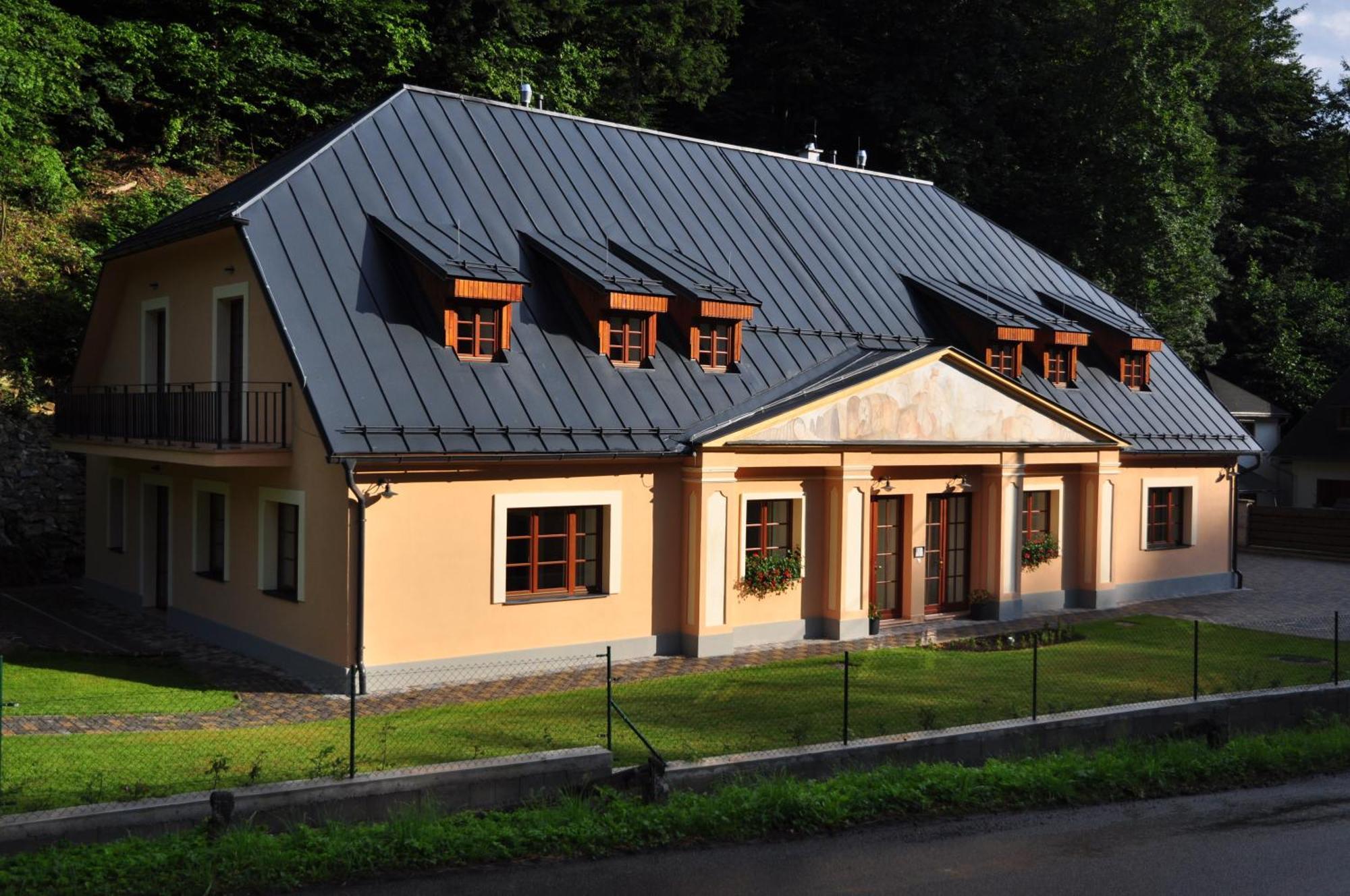 Apartmany Weissov Dom Banská Štiavnica المظهر الخارجي الصورة